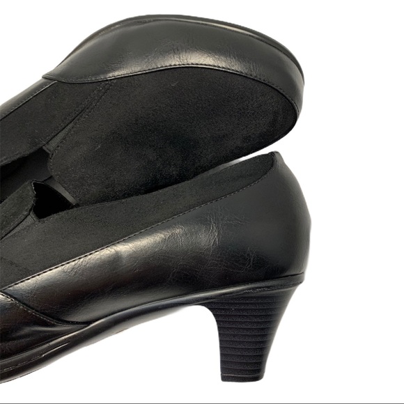 Catherines Black Slip On Loafer Heels- Size 12 W - Picture 9 of 13